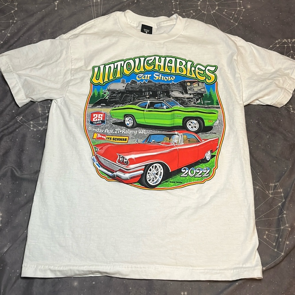 Untouchables classic car show graphic T-shirt no stains